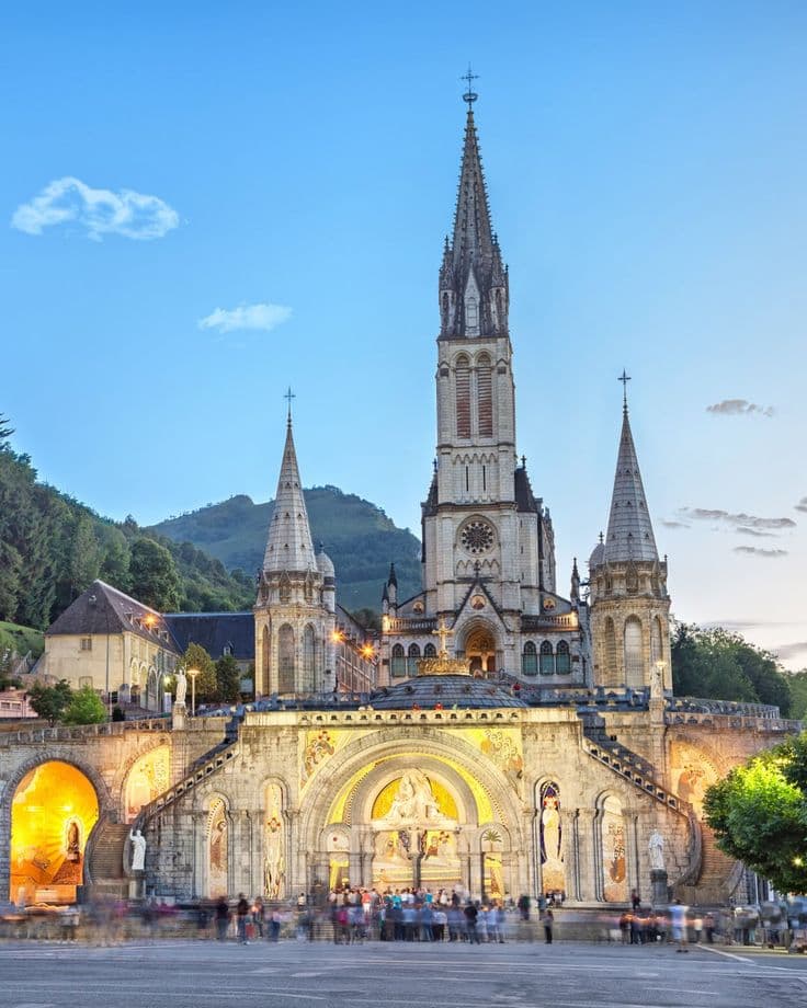 Lourdes 3-Day Pilgrimage Tour from Milan